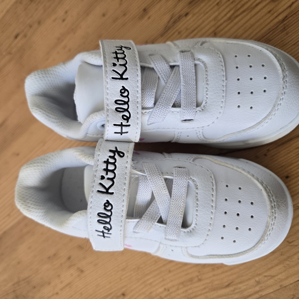Hello Kitty Kids White Sneakers